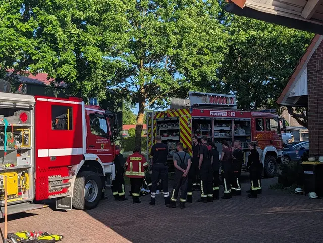 Wie funktioniert die technische Ausstattung? Feuerwehrleute wurden auf den neuesten Stand gebracht | Foto: FF SG Hanstedt/Wülfken