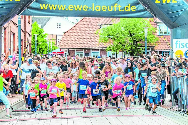 Beim  Bambini-Lauf um 15 Uhr startet der Laufnachwuchs | Foto: Martin Elsen