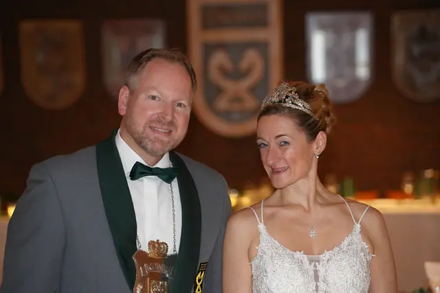 Schützenkönig Eyck Morche und seine Frau Gerlinde freuen sich auf das Ohlendorfer Schützenfest und den Abschluss eines besonderen Königsjahres | Foto: SK Ohlendorf