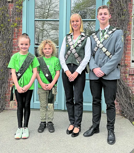 Prinzessin Lisann Haffke, Prinz Leonard Dahm, Kinderkönigin Julia Zimmermann, Kinderkönig Maximilian Kraus | Foto: Schützenverein