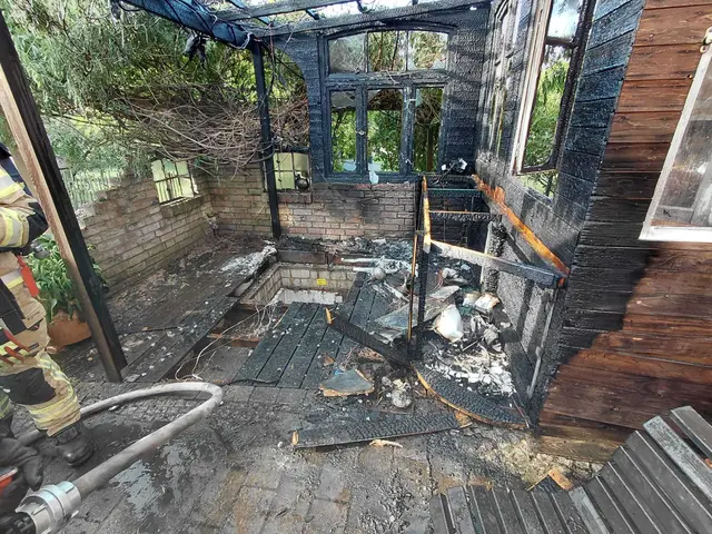 Eine Gartenhütte in Stelle war in Vollbrand | Foto: Ortswehr Fliegenberg
