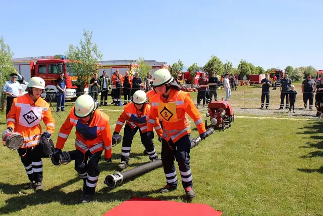 Spannende Wettkämpfe warten auf die Feuerwehrleute | Foto: Burkhard Giese