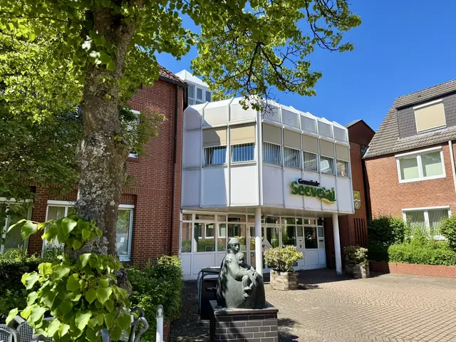 Der Haupteingang des Hittfelder Rathauses | Foto: Gemeinde Seevetal