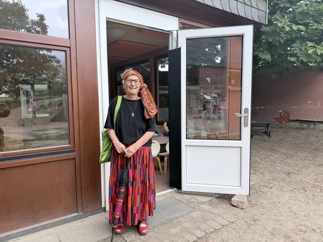 Brunhilde Neitzel leitete die Kita fast 25 Jahre lang und arbeitet ehrenamtlich als "Bücher-Bruni" weiter.