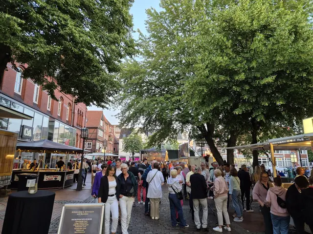 Trubel auf dem Pferdemarkt | Foto: SMTG