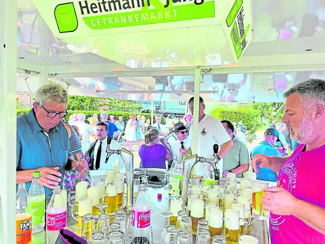 Reger Zuspruch am Getränkeausschank | Foto: Mühlenverein