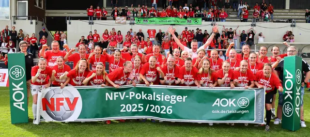 NFV-Pokalsieger Hannover 96 | Foto: Stefan Zwing