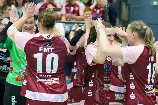 Das Team der Luchse zeigte seinen guten Teamgeist | Foto: Luchse
