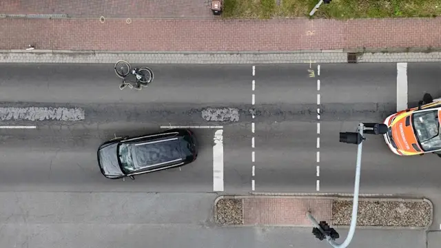 Blick von oben auf die Unfallstelle  | Foto: Polizei