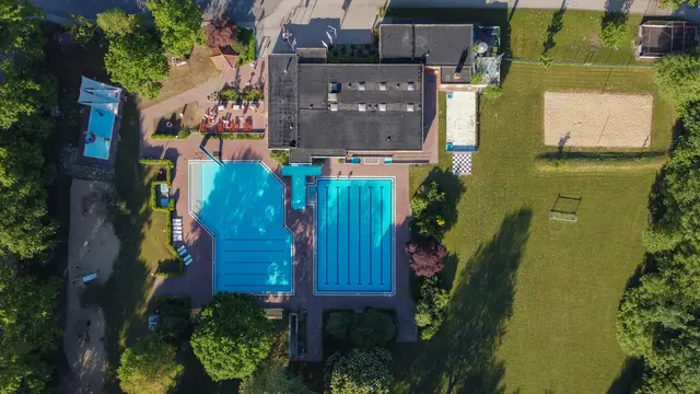 Freibad Jesteburg von oben  | Foto: Förderverein Unser Freibad Jesteburg e.V.