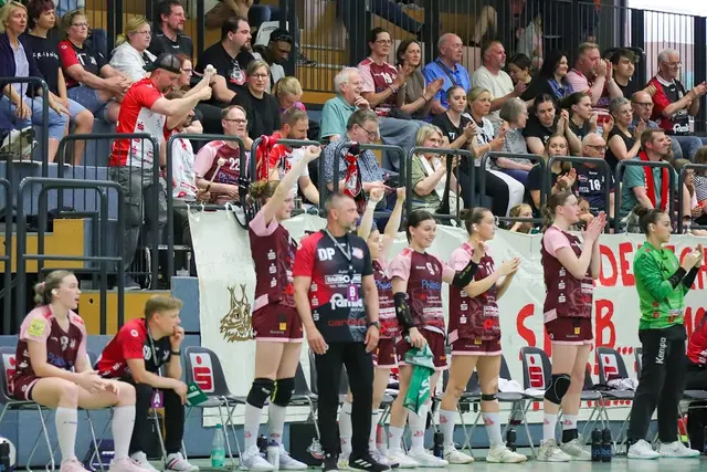 Beim letzten Heimspiel unterstützten die Fans ihre Luchse | Foto: Luchse