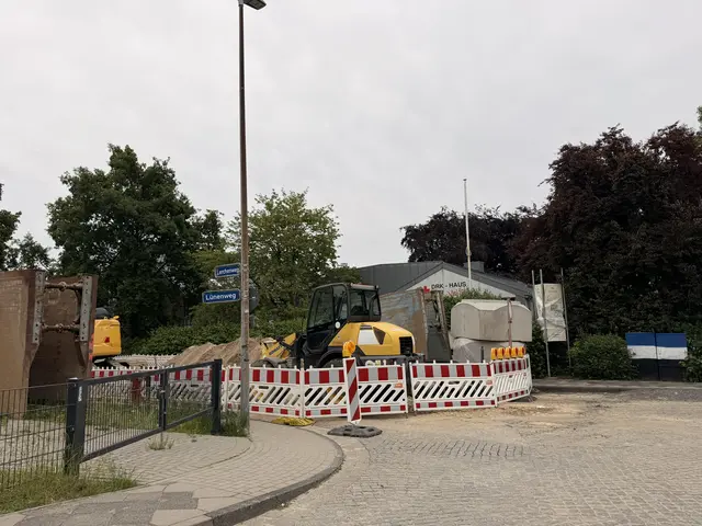 Die Einmündung des Lünenwegs in den Lerchenweg ist komplett gesperrt, wenn der zweite Abschnitt der Baumaßnahme umgesetzt wird | Foto: jd