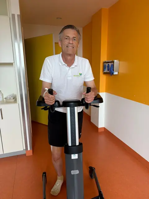 Der Buchholzer Bürgermeister Jan-Hendrik Röhse brach sich bei einem Unfall im eigenen Zuhause den Oberschenkel | Foto: Stadt Buchholz