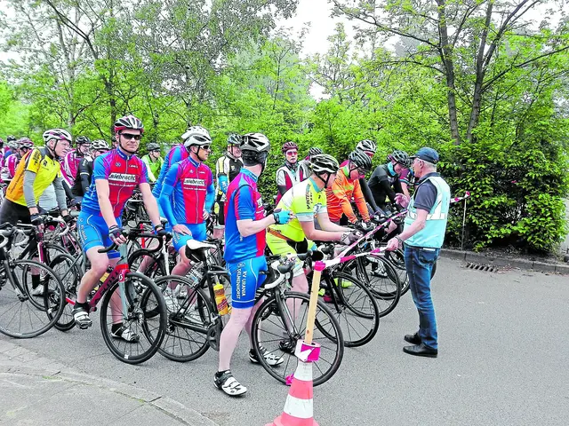 Beim Start der Tour | Foto: BW Buchholz