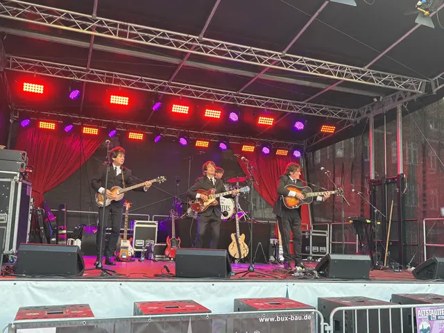 Die Silver Beatles heizten dem Publikum nach der Eröffnung ein