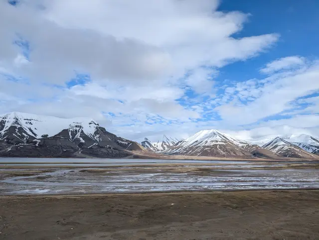 Wunderschöne Landschaftsaufnahmen von Spitzbergen.