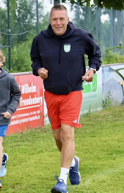 Die Aktion wurde von Samtgemeindebürgermeister Timo Gerke unterstützt | Foto: Sabine Köckeritz /Anna-Lena Scheibe 
