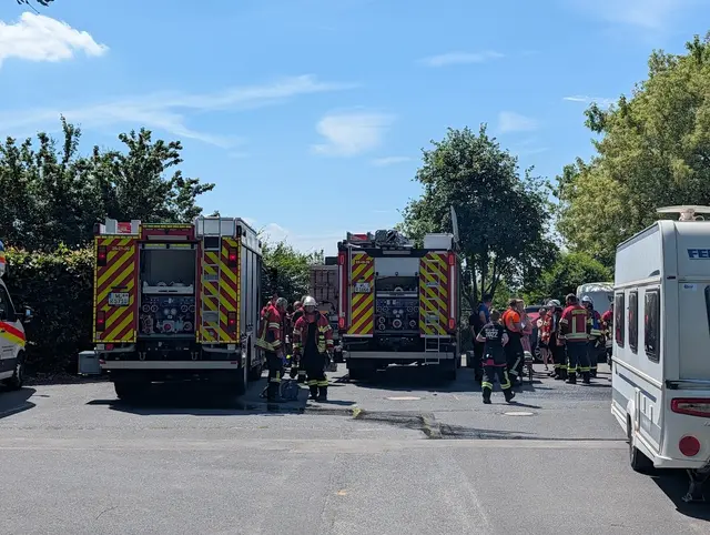 Zu einem gemeldeten Zimmerbrand in der Straße Am Stühkamp wurden die Freiwilligen Feuerwehren der Samtgemeinde Hanstedt alarmiert | Foto: SG Hanstedt