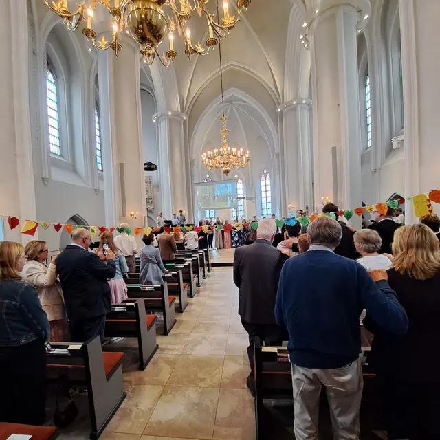 Der ökumenische Abi-Gottesdienst gehört am Aue-Geest-Gymnasium inzwischen zur Tradition | Foto: Michaela Surges 
