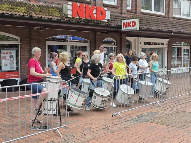 Die Trommelgruppe sorgte für Rhythmen | Foto: André Welle