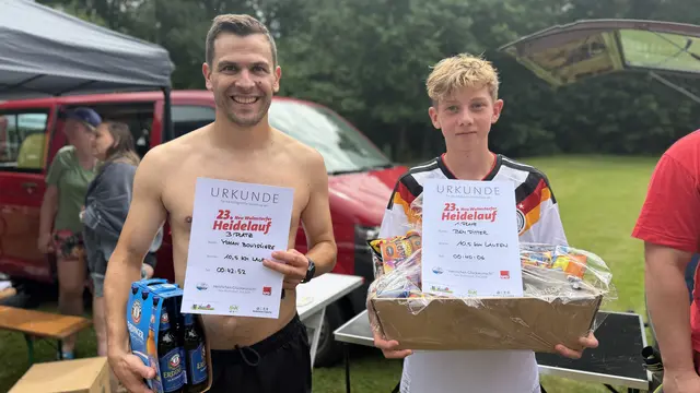 Sieger des ersten und dritten Platzes, Yohan Bussieres (v.li) und Ben Ritter. Jon-Paul Hendriksen, der den zweiten Platz belegt hatte ließ sich entschuldigen | Foto: tml