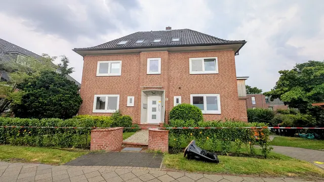In diesem Haus in der Stader Dankersstraße ereignete sich die Bluttat, der sechs Menschen zum Opfer fielen | Foto: jd