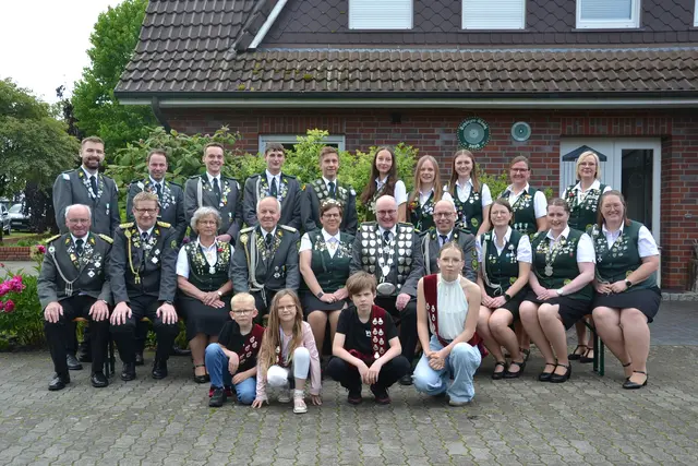 Die noch amtierenden Würdenträger in Ahlerstedt | Foto: sc