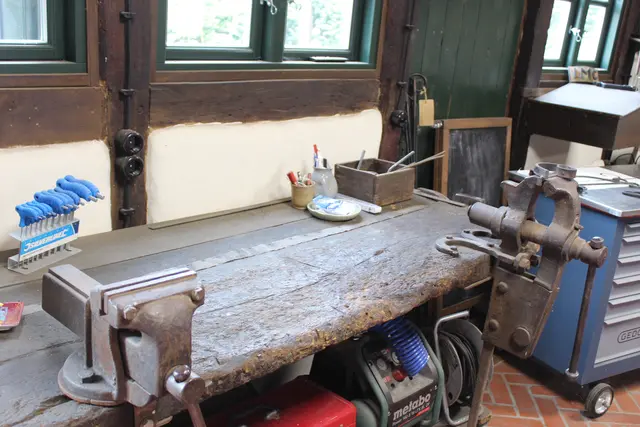 Historische Werkbank in der alten Schmiede | Foto: sb