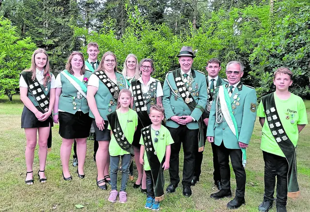 Der scheidende Hofstaat des Schützenvereins Kranenburg | Foto: Schützenverein