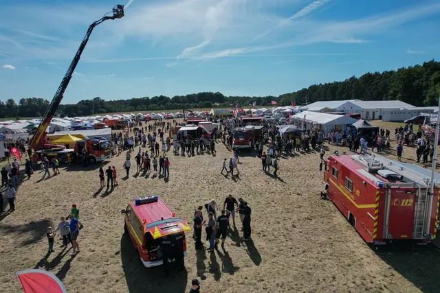 Ordentlich was los: Das Kreisjugendfeuerwehr-Zeltlager ist gerade in Jesteburg aufgebaut | Foto: KJF LK Harburg
