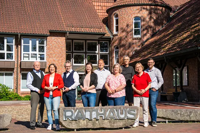 Die Kandidaten der SPD Hanstedt für die Kommunalwahlen (v. li.): Dr. Manfred Lohr, Katharina Moll, Lars Heuer, Jessica Nottorf, Marcel Köster, Meike Strobel, Günter Meschkat, Helga Hoppe und Peter Asmus | Foto: SPD Hanstedt/Marcel Köster