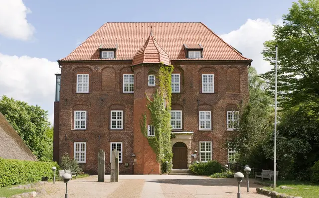 Kunst und Wissenschaft treten auf Schloss Agathenburg in den Dialog | Foto: Manfred Wigger