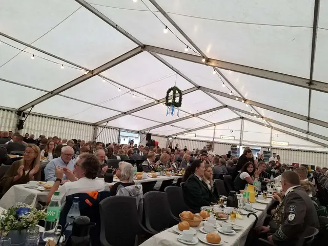 Stimmung im Festzelt | Foto: Schützengesellschaft