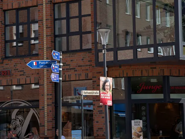 Durften die das? Vermeintlich unterschiedliche Fristen bei der Plakatierung zur Kommunalwahl sorgten in Winsen für Verwirrung | Foto: Jan Filter