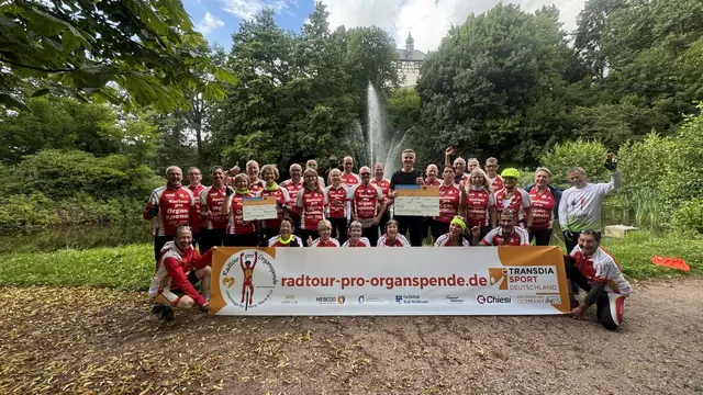 Machen auf ein unbequemes aber wichtiges Thema aufmerksam: Die Radler pro Organspende | Foto: Transdia Sport Deutschland