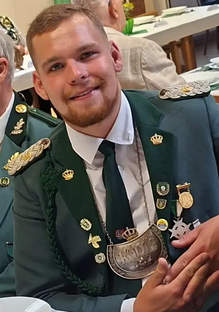 Der scheidende König Danny Asmussen, „der Gärtner“, freut sich auf die Feierlichkeiten mit vielen Gästen | Foto: SV Over