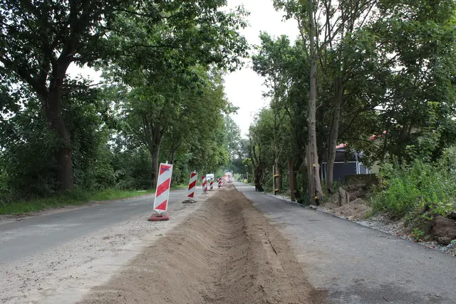 Der Graben wird noch begrünt | Foto: sb