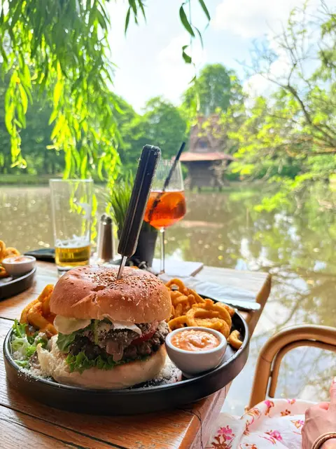 Burger | Foto: Entlein