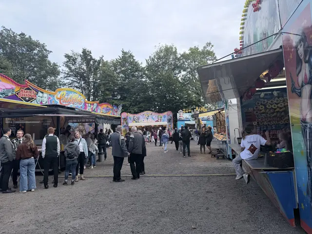 Das Schützenfest bei nicht allzu heißem Sommerwetter  | Foto: Silke König 