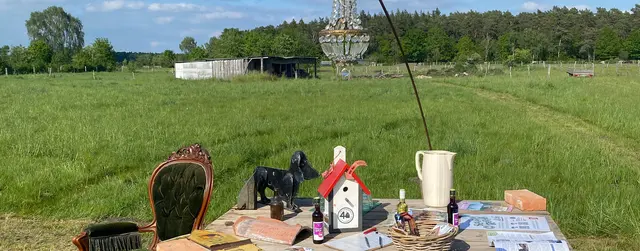 Auf dieser Fläche am Alten Postweg in Vierhöfen soll die Scheune künftig stehen | Foto: Regine Reich
