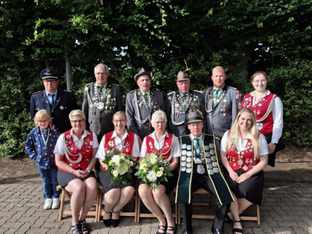 Der neue Asper Hofstaat | Foto: Schützenverein