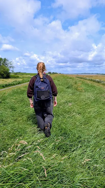 Meine Tochter hat sich erbarmt und begleitet mich auf der Wanderung | Foto: jd