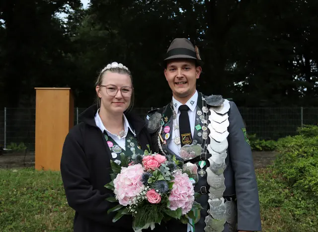 König Timo Elmers mit seiner Königin Tina Wenczl | Foto: Schützenverein
