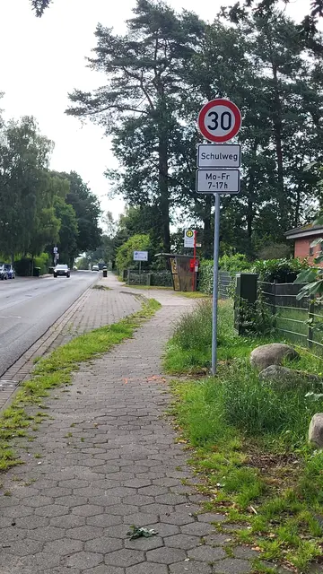 Tempo 30  wird auf Schulwegen eingerichtet, hier in der Bremer Straße | Foto: sh
