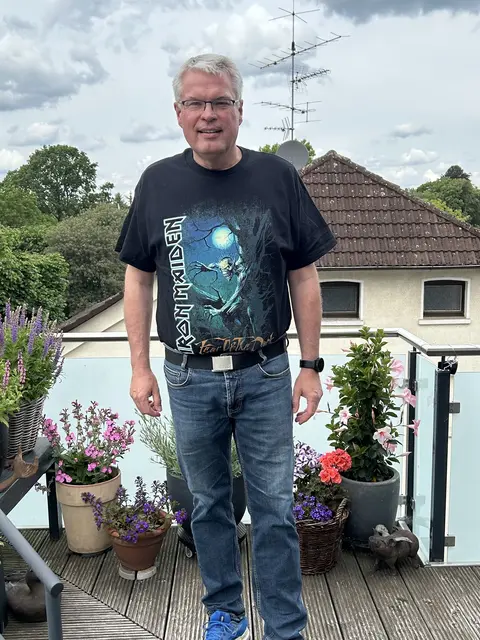 Jorks Bürgermeister Matthias Riel: Iron Maiden gehören inzwischen fest zu seiner Playlist | Foto: Matthias Riel