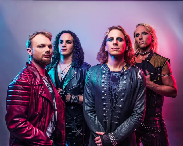 Night Laser aus Hamburg spielt Heavy-Glam-Metal  | Foto: Night Laser