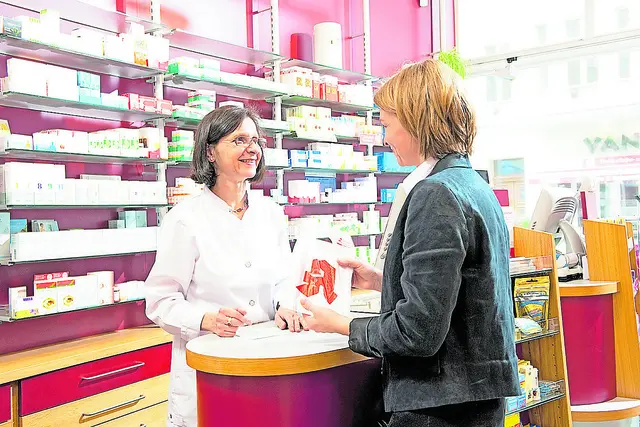 Apotheken informieren und beraten ihre Kunden kompetent und ausführlich | Foto: ABDA