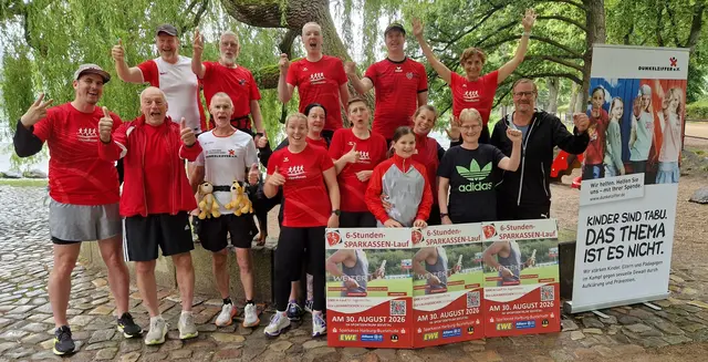 15 Läufer der #SeeveRunners und des Lauftreffs TuS Fleestedt starteten gemeinsam mit Ultra-Spendensammler und Läufer André Schmidt an der Außenmühle | Foto: TUS Fleestedt