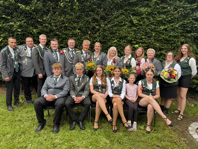Der neue Hofstaat des Schützenvereins Groß Sterneberg | Foto: Schützenverein