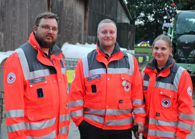 Auch der Rettungsdienst war vor Ort | Foto: Feuerwehr Stade